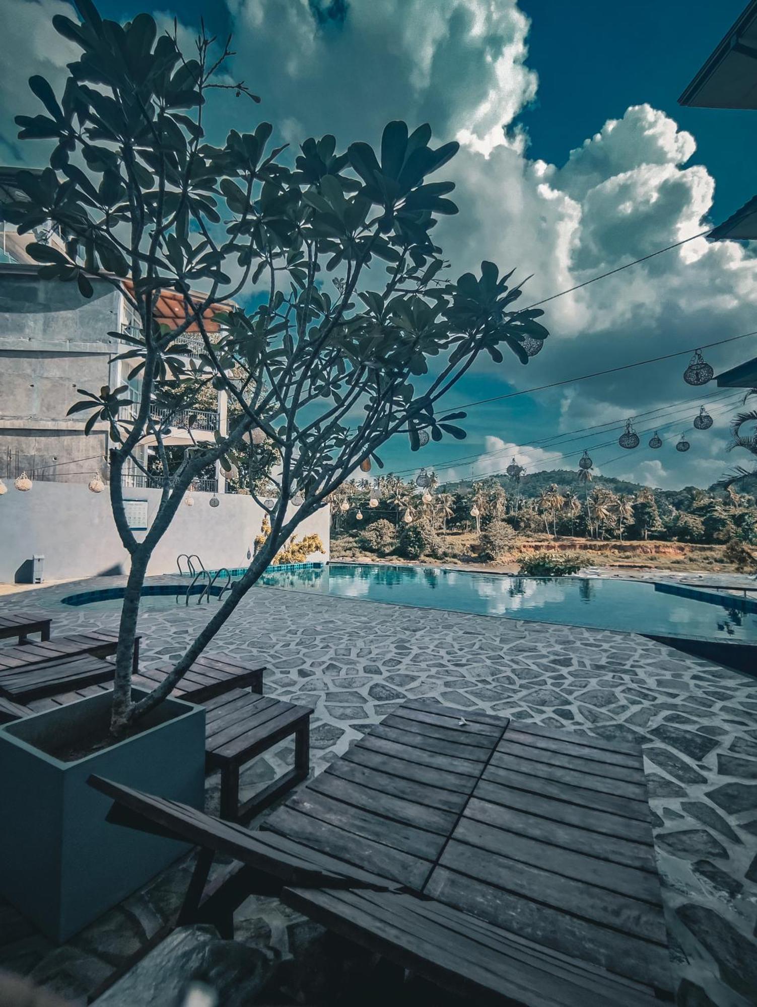 Hotel Elephant Park - New Deal! Half Off Airport Pickups Available Пиннавела Экстерьер фото